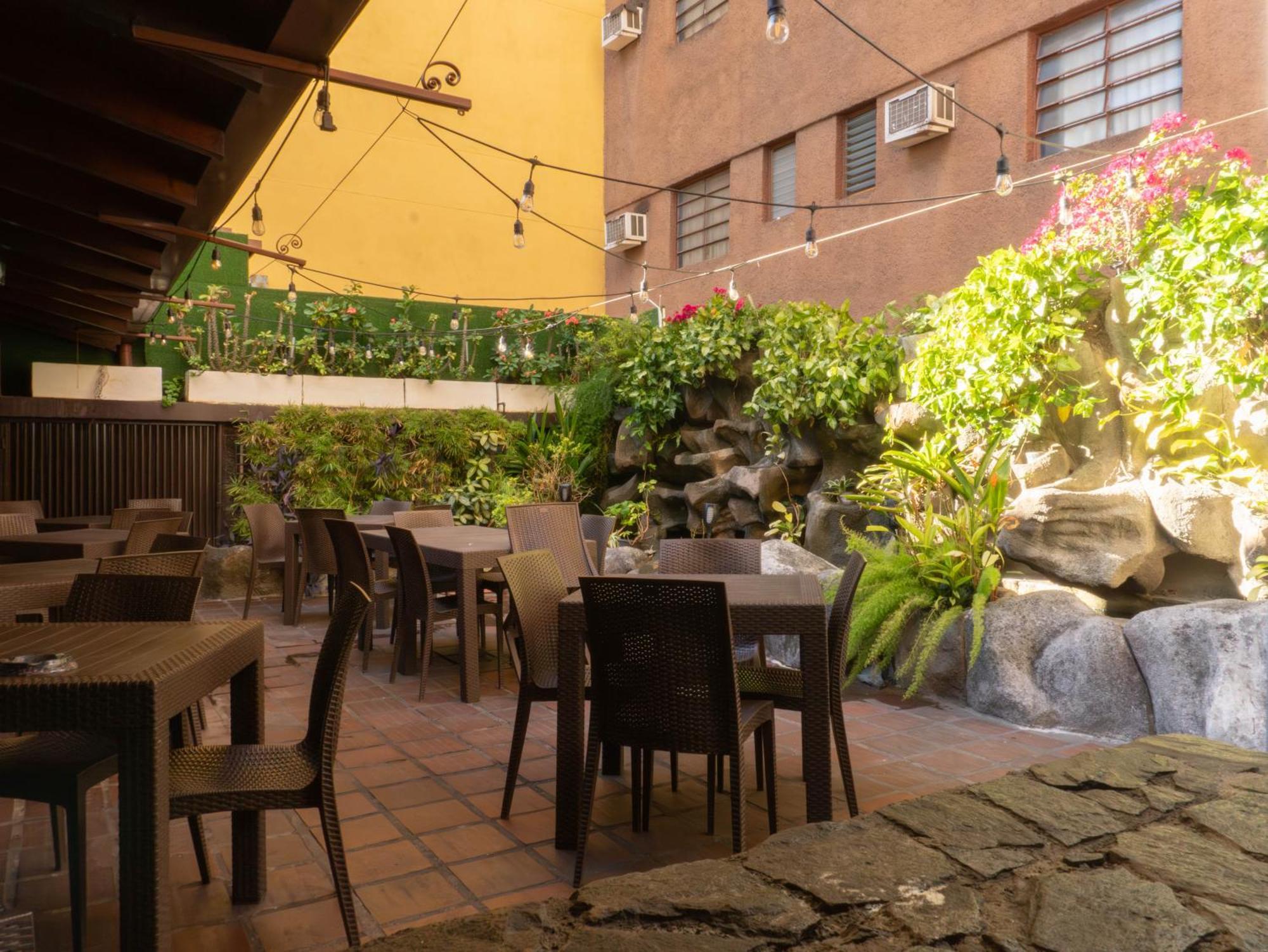 Hotel El Arroyo Caracas Exterior photo